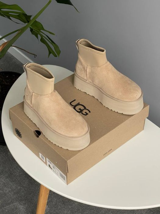 Жіночі утеплені UGG Classic Mini Dipper Sand угг бежеві