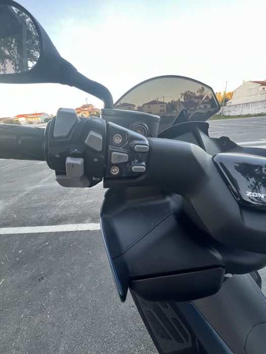 Scooter zontes 125 D