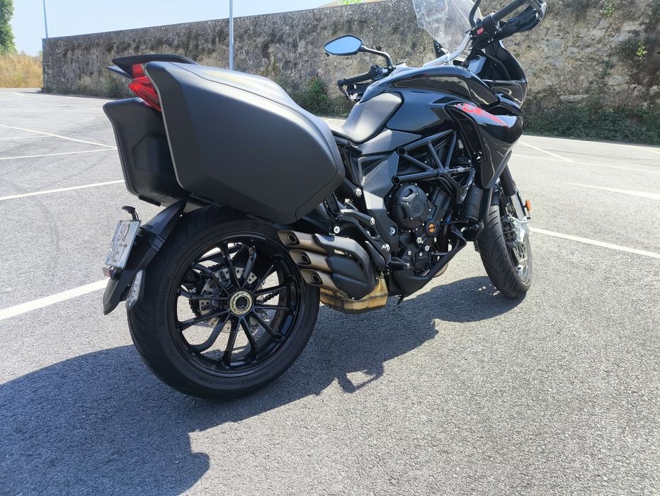 Turismo Veloce 800 R