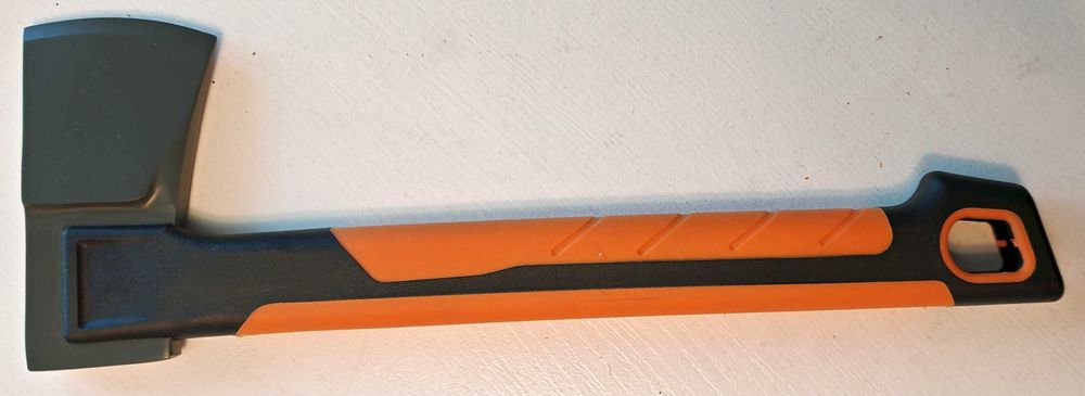 Siekiera 650g obuch 400g NEO Tools