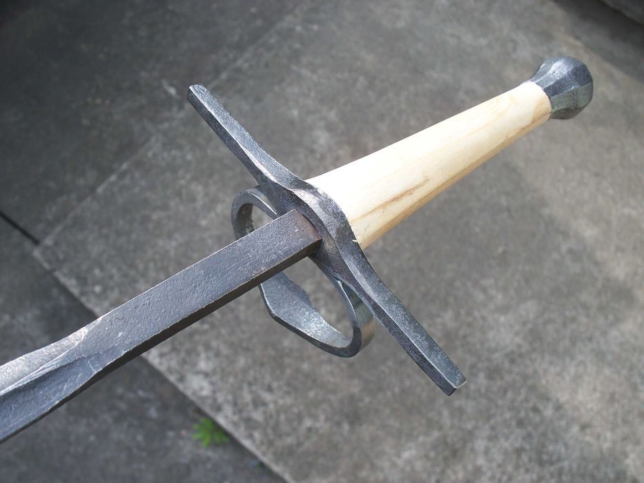 Koncerz kuty , głownia hartowana Nr 1