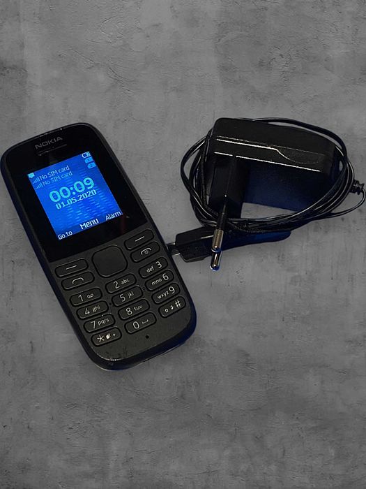 Telefon Nokia 105 Dual Sim / Dla Seniora / Klawisze