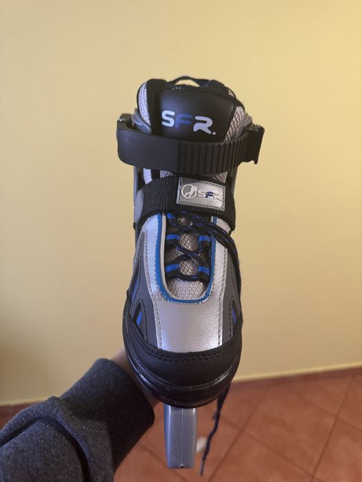 Ковзани на хлопчика