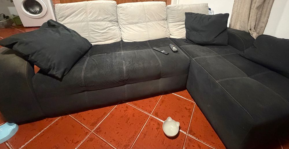 Sofá Preto Usado