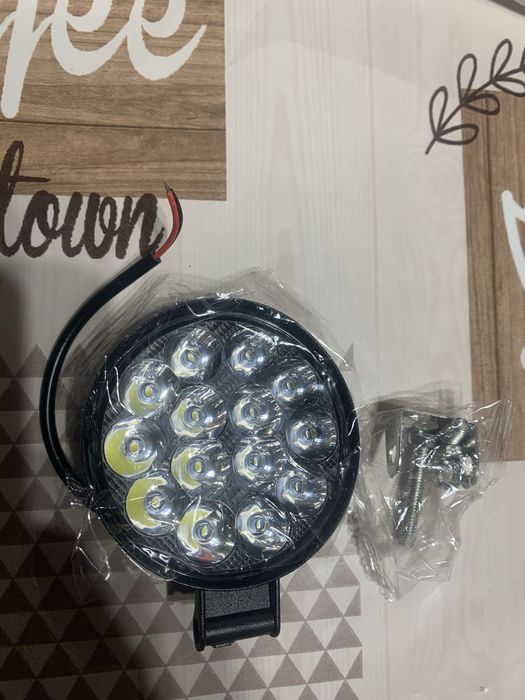 Світлодіодна фара 12/24v