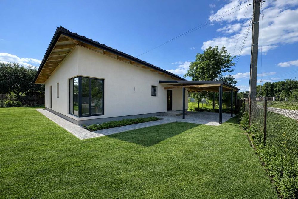 продаємо приватний будинок|село Зимна Вода|70% ремонту