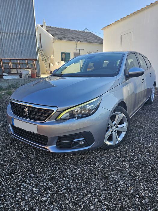 Peugeot 308 1.5 HDI - caixa automática