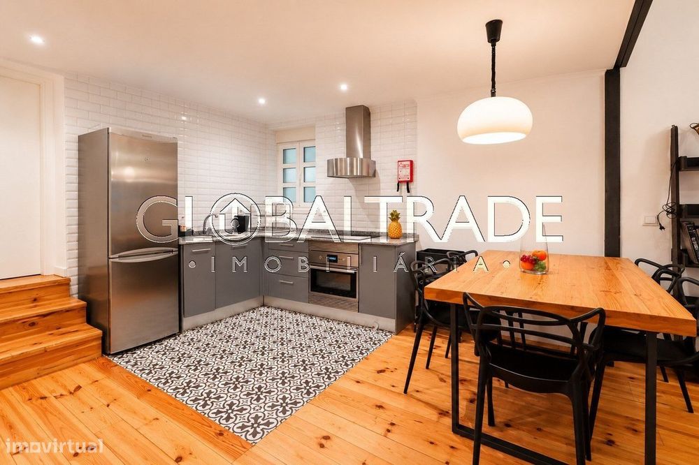 Moradia T2 Renovada & Equipada no Porto