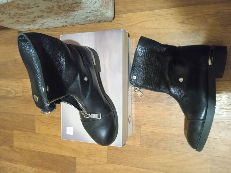 Туфли танкетка,ботинки кожа