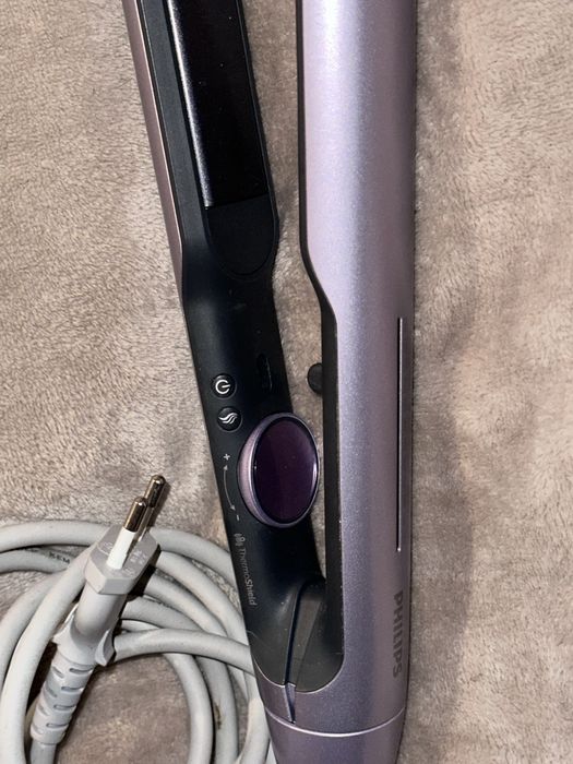 Стайлер-випрямляч Philips серії 7000
