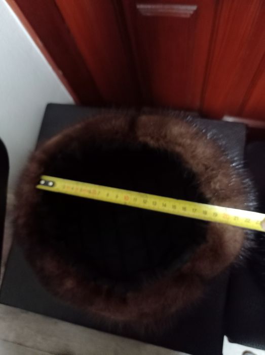 Продам норковую одну шапку обманка