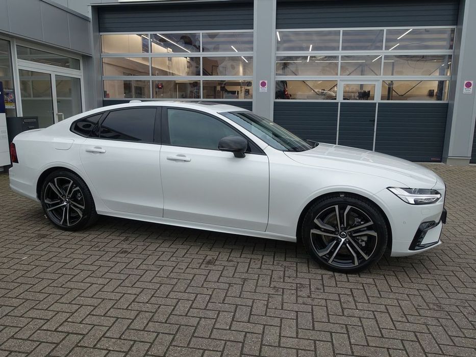 Бампер Volvo S90 Рест 2020- разборка вольфо S90 запчастини