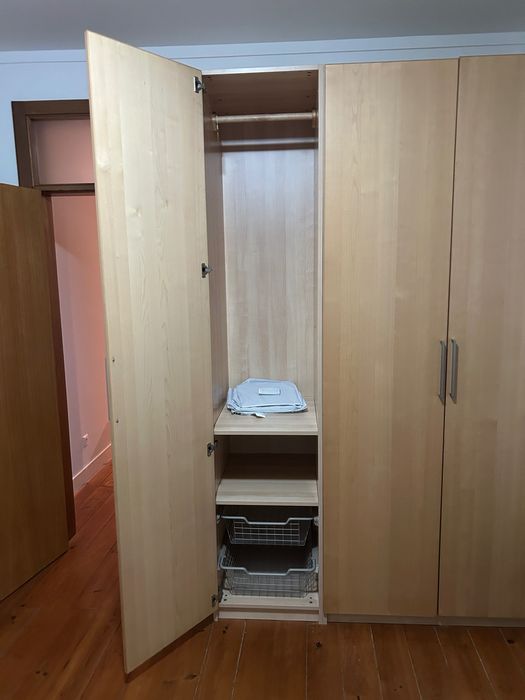 Roupeiro como novo
