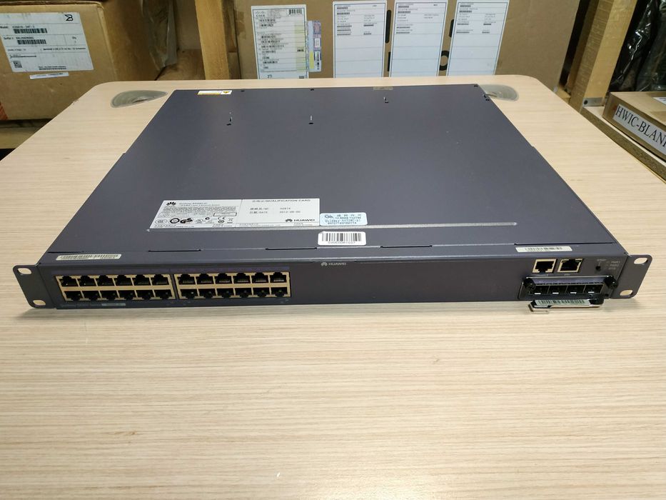 Коммутатор Huawei Quidway S5328C-EI (24 x 1G Base-T, 4 х 1G SFP)