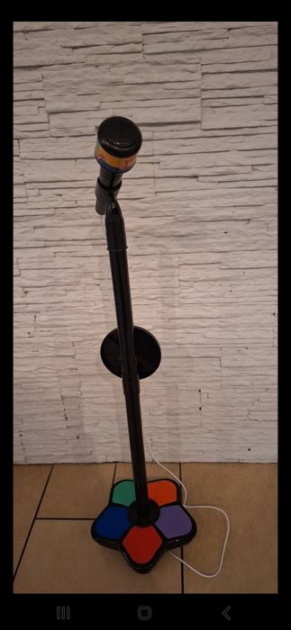 Mikrofon ze statywem Sinsay