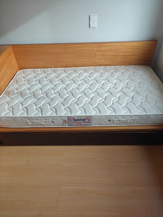 Cama estúdio 190x100 - 4 gavetas - transformável em cama de Casal