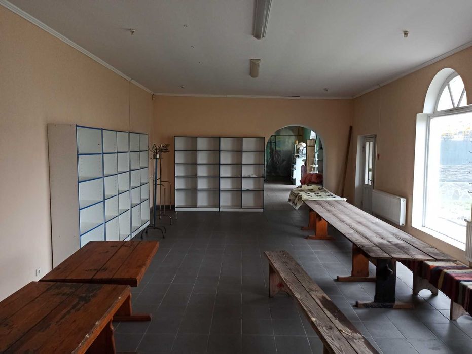 Продам комерційну нерухомість в м. Чорнобай