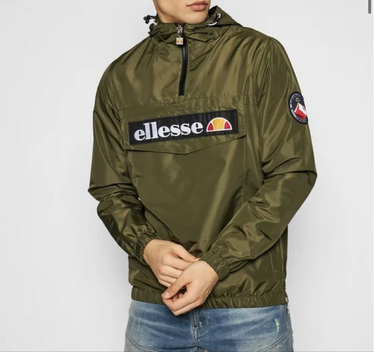 Nike Ellesse  майже як новий