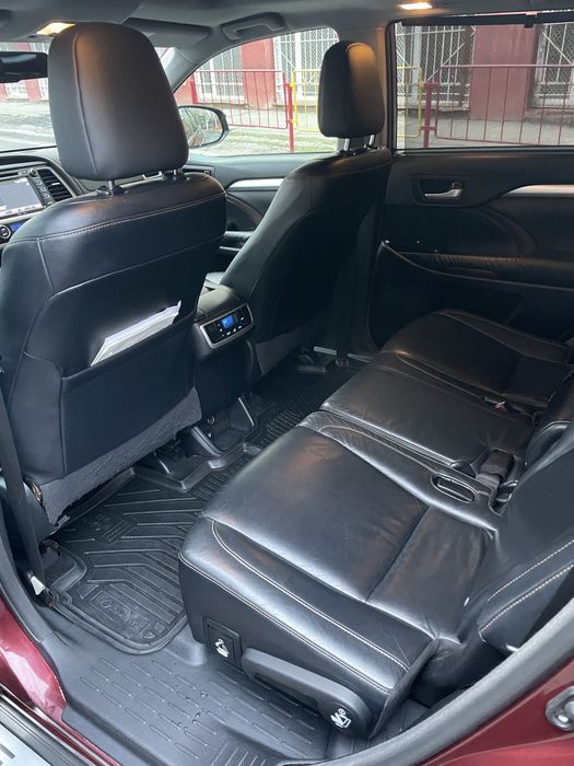 Продам автомобиль Тойота