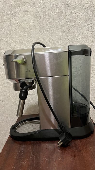 Ріжкова кавоварка  De’Longhi