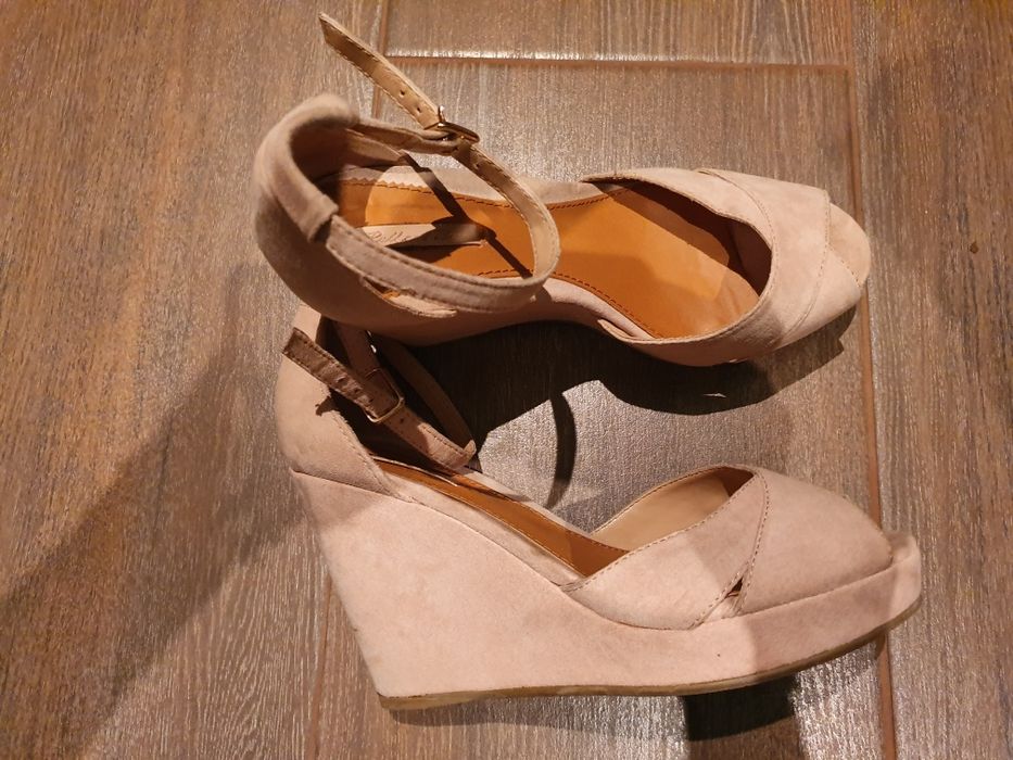 Sandálias Pull and Bear