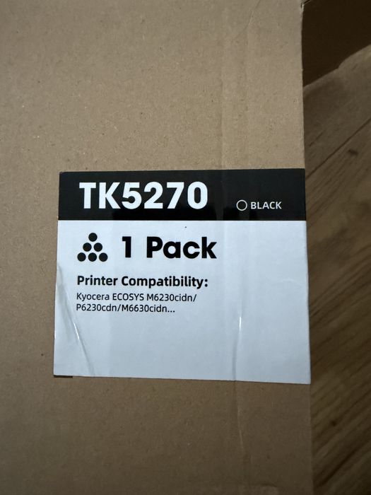 Czarny toner Kyocera TK-5270