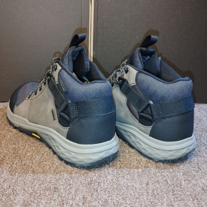 40,5,42,42,5,43,45,45,5. Gore-tex. Термочеревики Teva Grandview GTX