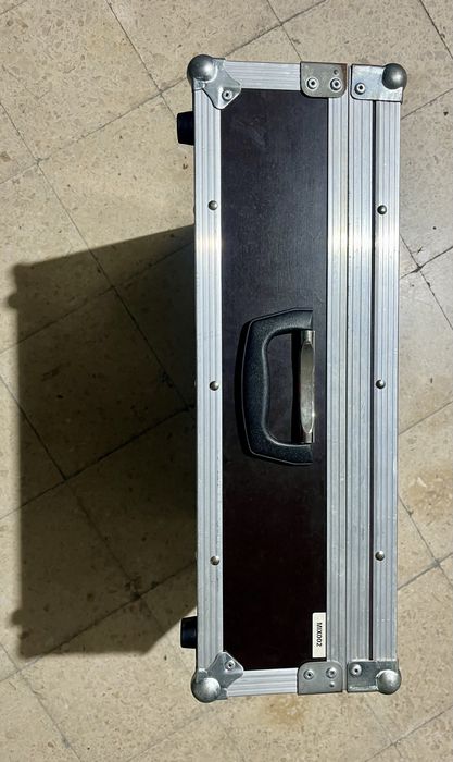 Soundcraft M12 + Flightcase