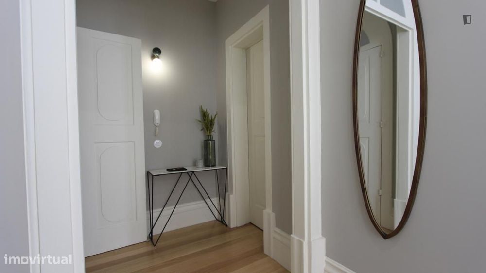 Apartamento com 2 quartos - localizado em Guimaraes