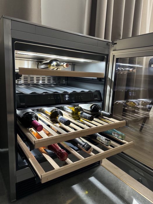 Liebherr WTes 1672 Шафа для вина Стан ідеальний