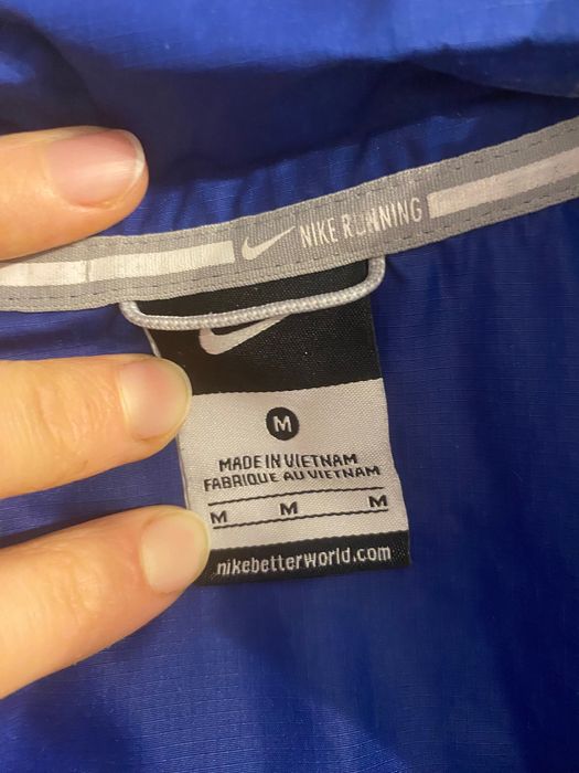 Niebieska kurtka do biegania NIKE