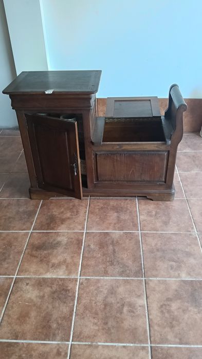 Banco de Entrada com Baú Estilo Monk's Bench com Mesa Rebatível em Castanho Velho
