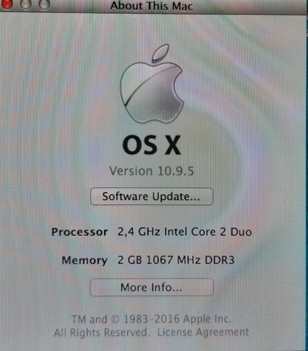 Apple MacBook Computer.442237363390392323