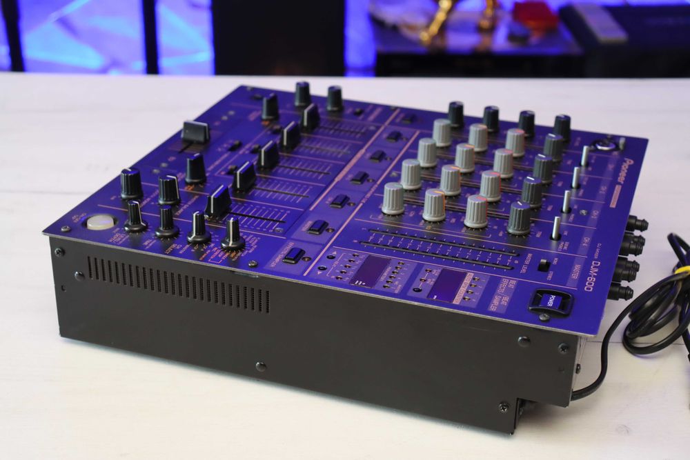 【 Hikaru 】Pioneer パイオニア DJM-600 DJM-600 (zarchiwizowane) 4-channel effects mixer (black
