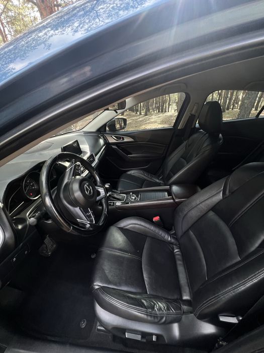 Продам Мазду3 FL Touring