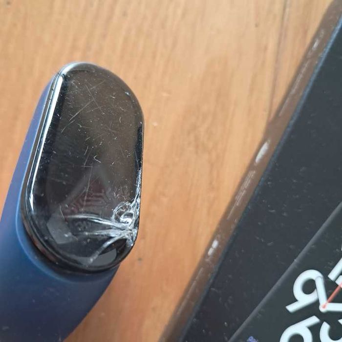 Mi Band Xiaomi 7 - uszkodzony