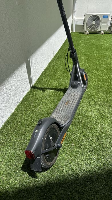 Trotinete eletrica Ninebot F2