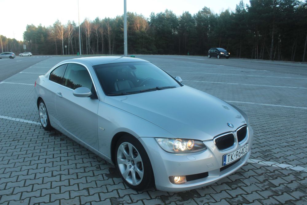 BMW seria 3 E92 3.0i 325i Automat