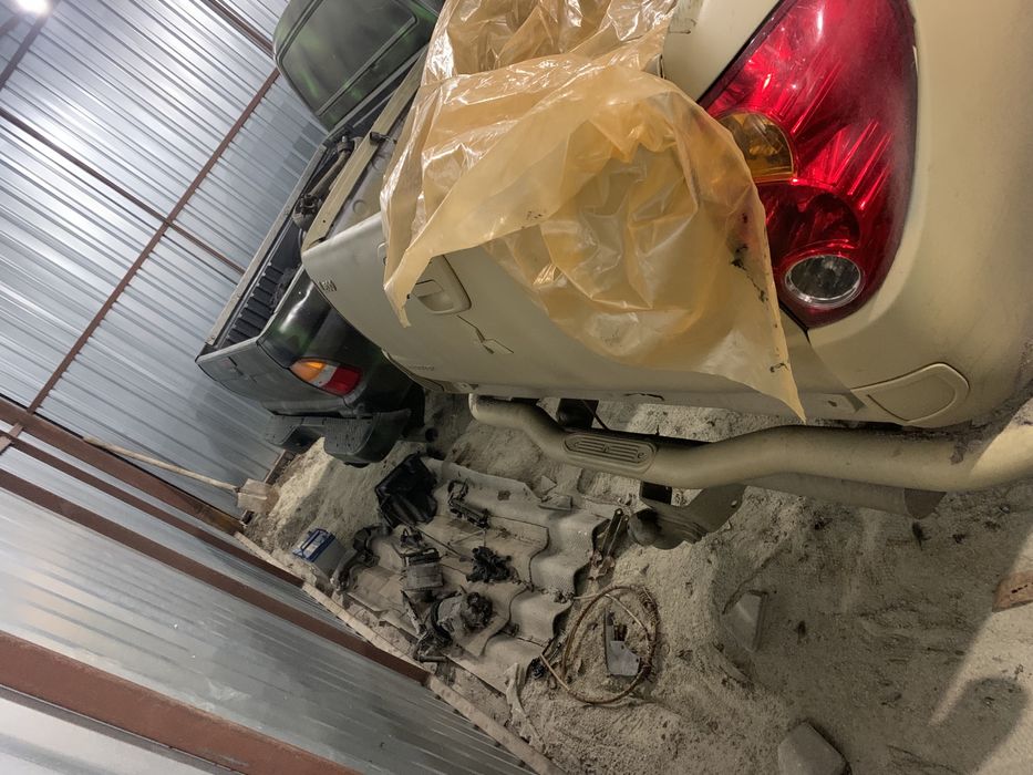 Разборка запчасти Mitsubishi L200 2001 2008г ступица рычаг стекло мост