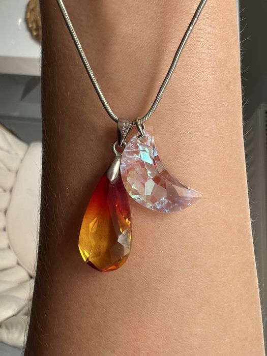 Przywieszki z łańcuszkiem Swarovski