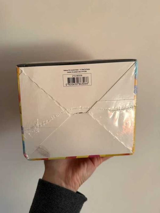 Pokémon 151 mini tin display english