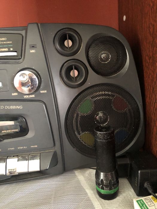 Іоніка BRAVIS LCD DIBLAY . Колонки дві