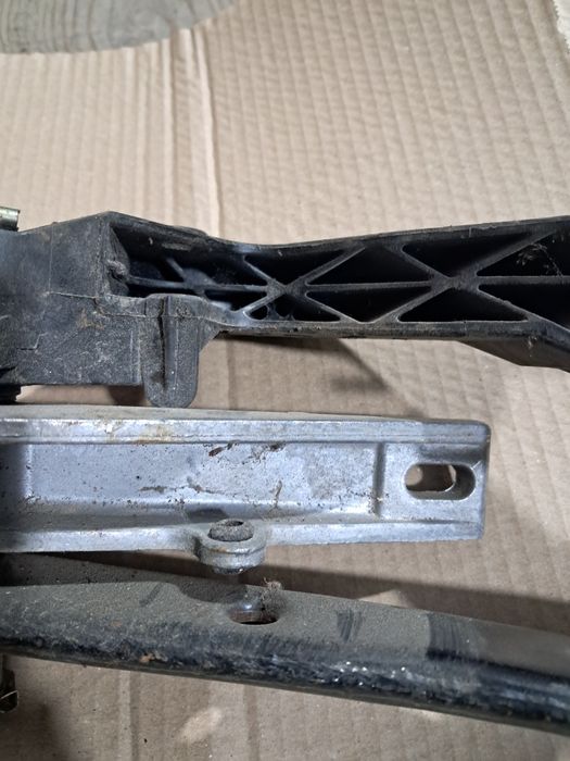 Блок педалей педальний вузол БМВ е36 бензин 1.6 М43Б16 BMW E36 купе