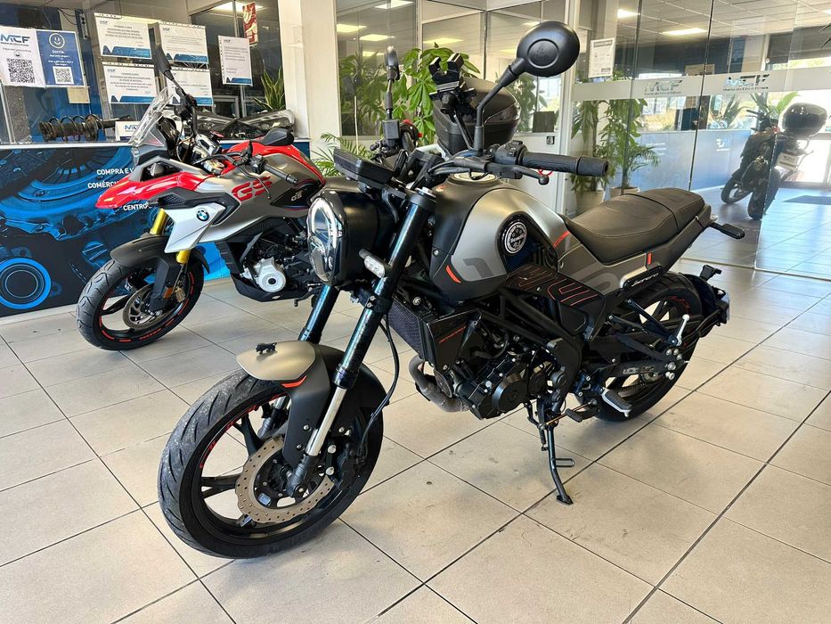 Benelli Leoncino 125 de 2023 Salvado