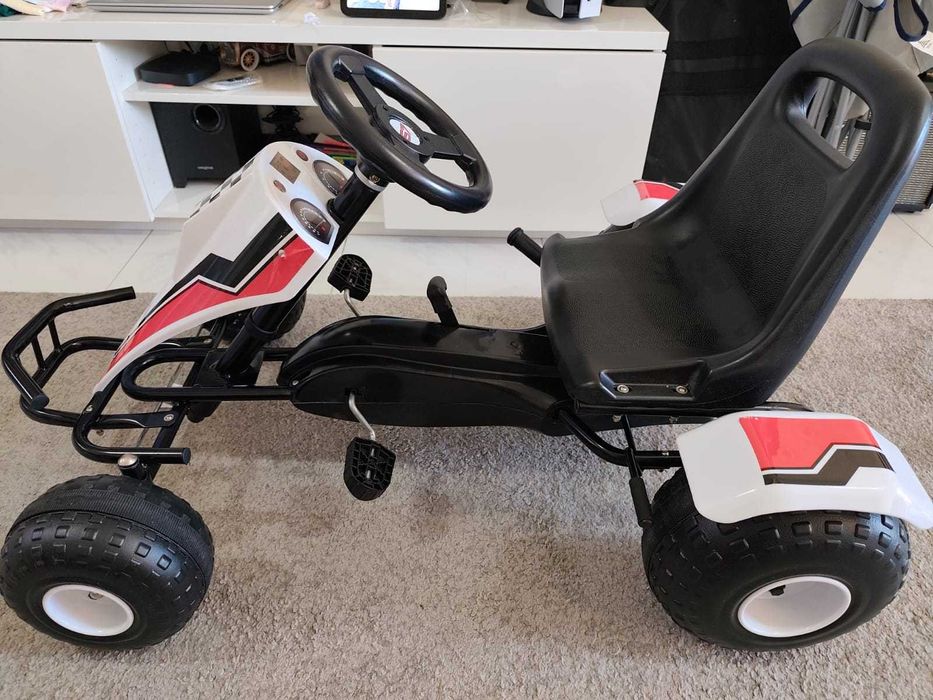 Kart Carro a Pedais com Assento Ajustável, Freio de Mão Branco e Preto