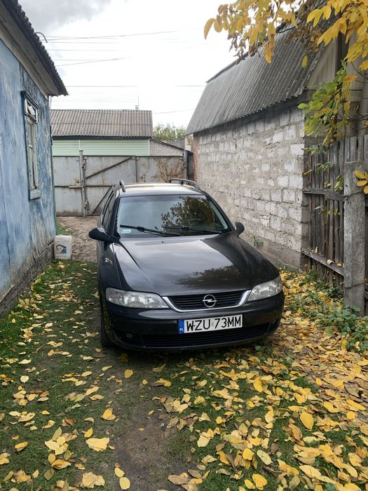 В продажі опель вектра б караван