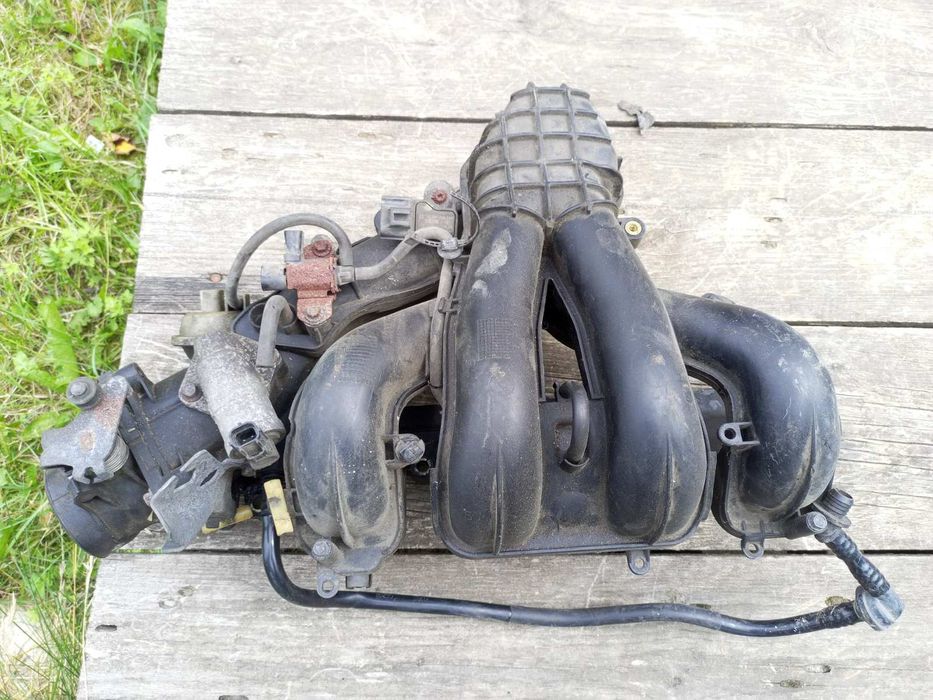 Колектор в зборі Ford mondeo3.