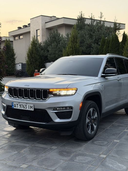 Автомобіль Grand Cherokee limited