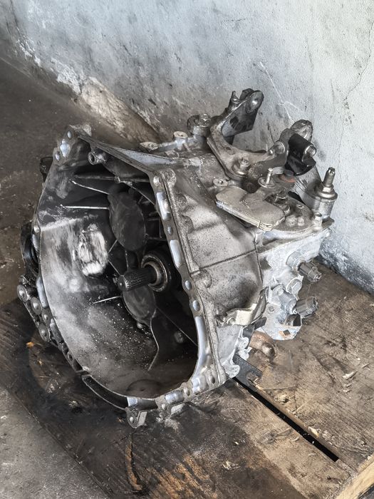 Caixa manual Mazda 2.2