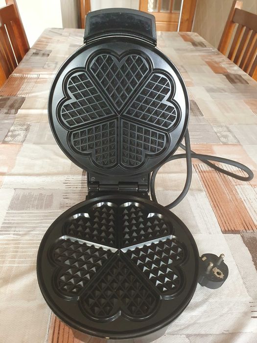 Máquina de Waffles Tristar